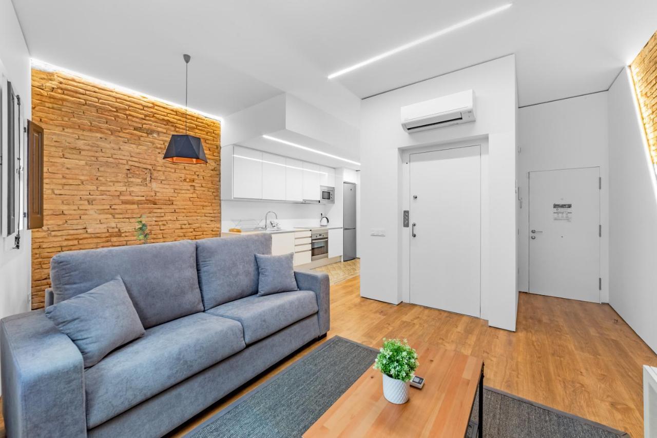 Sant Pau Ramblas Apartments Serennia Barcelona Luaran gambar